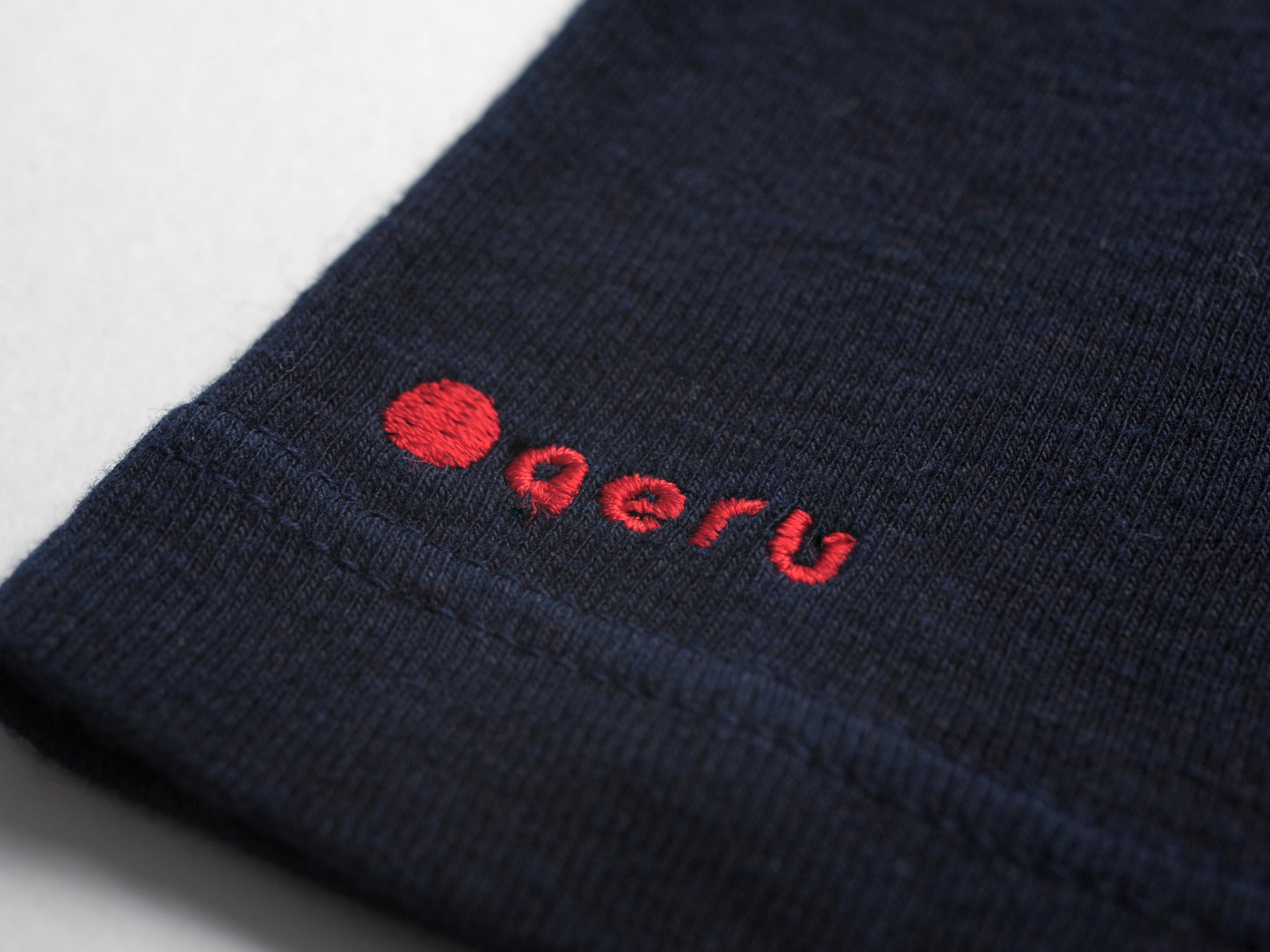 徳島県から 本藍染の 出産祝いセット