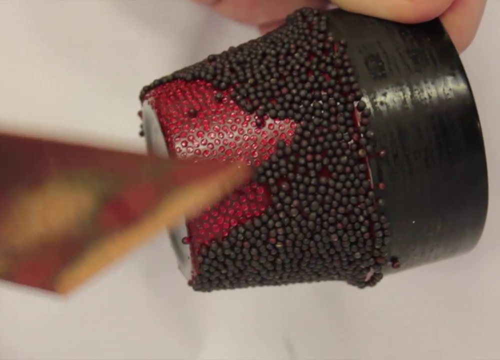 青森県から 津軽塗りの こぼしにくいコップ