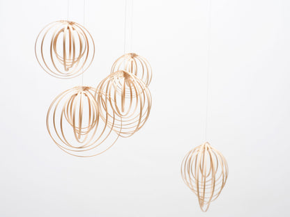 大分県から 竹細工の ベッドメリー