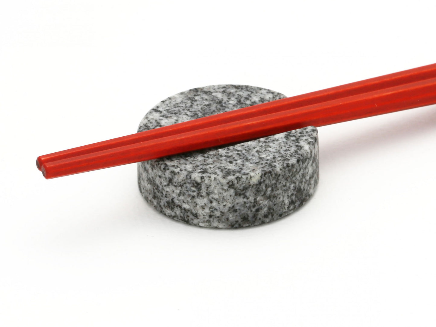 香川県から 庵治石の はじめての箸置き