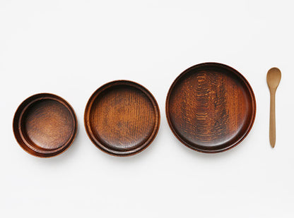 秋田県から 川連漆器拭き漆の こぼしにくい器