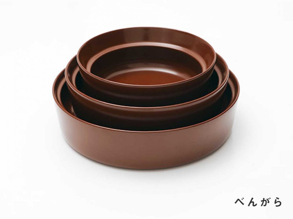 秋田県から 川連漆器花塗りの こぼしにくい器